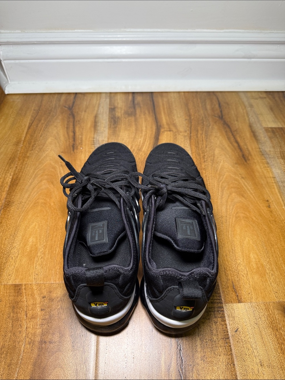 Nike Vapormax - Black (Size 9.5)
